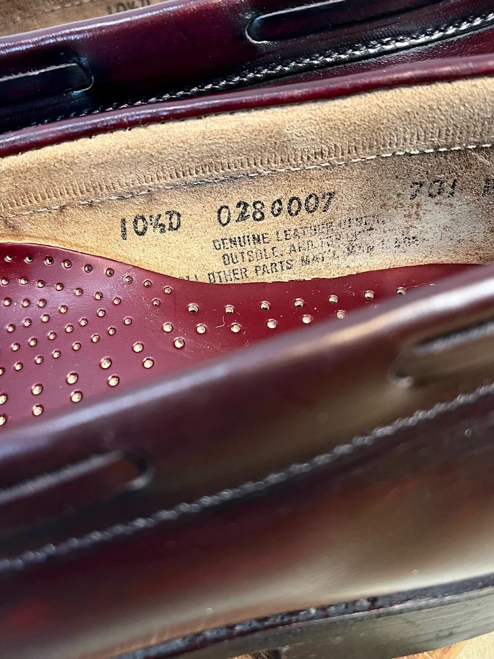 Vintage Weejun Layton Burgundy Tassel Kiltie Loafers Made in USA Size 10.5D